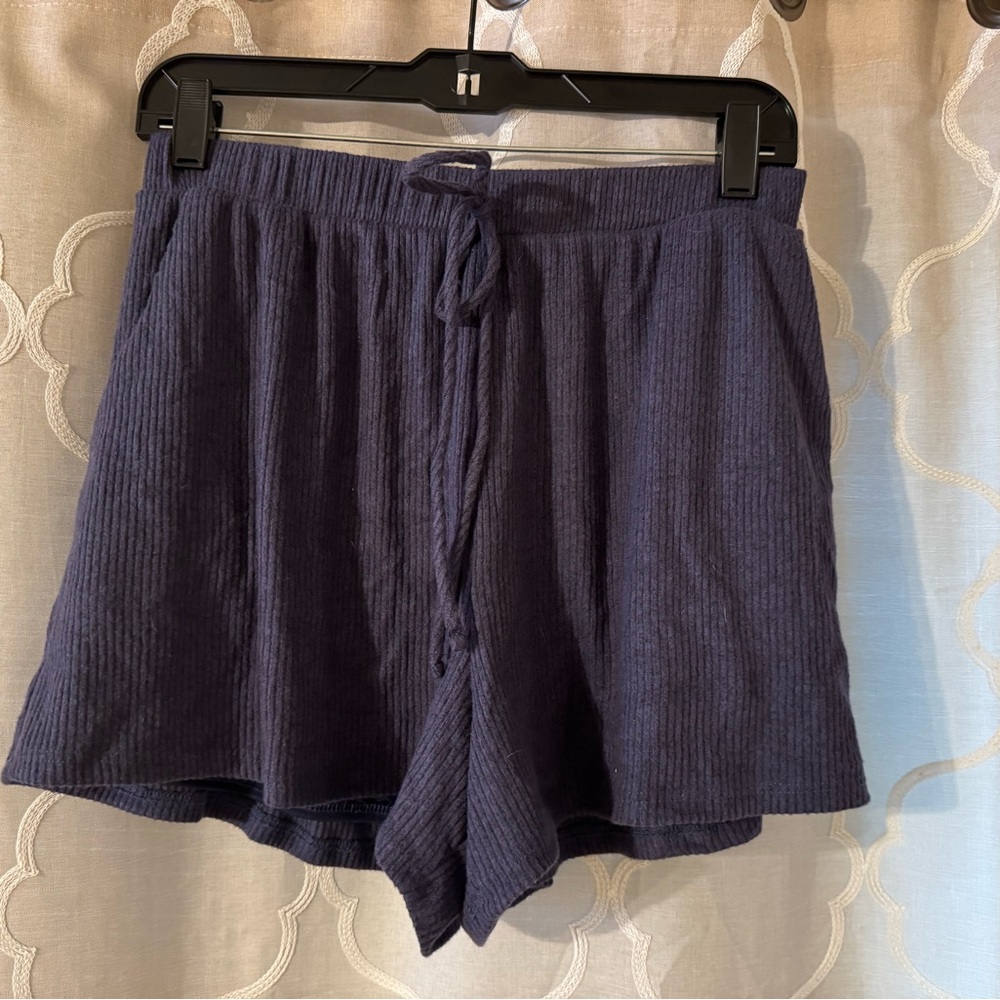 Women's Navy Blue Shorts - Picture 4 of 5